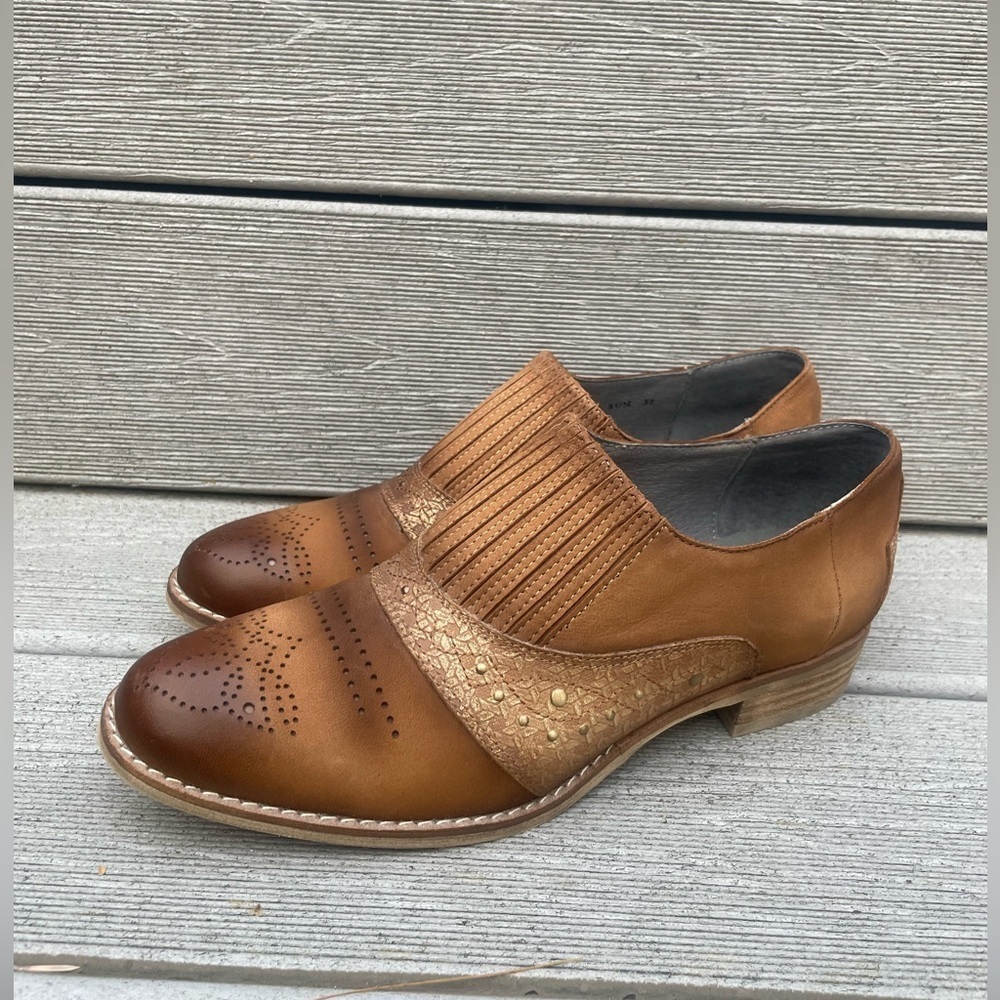 Sundance Brown Leather Ankle Booties with Perforated Toe & Embossed Accent
